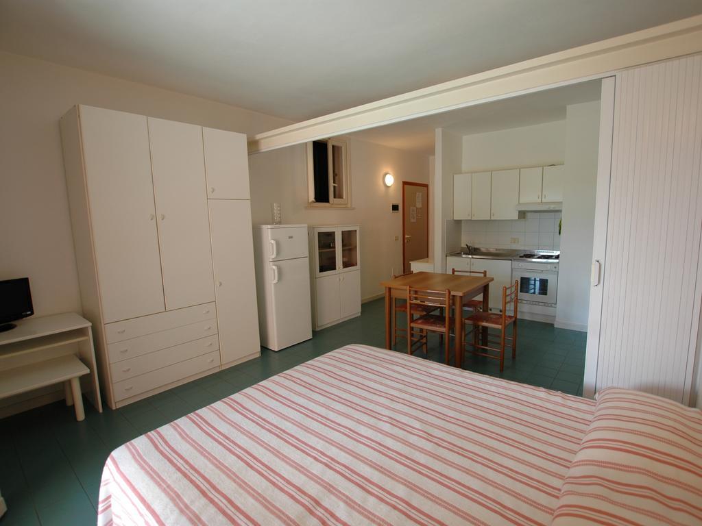Residence Maricampo Marina di Campo Room photo